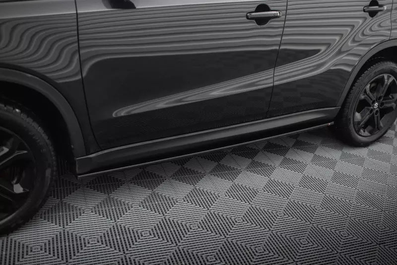 Maxton Design Seitenschweller (Paar) für Suzuki Vitara S Mk2 Hochglanz schwarz – Ansicht 1