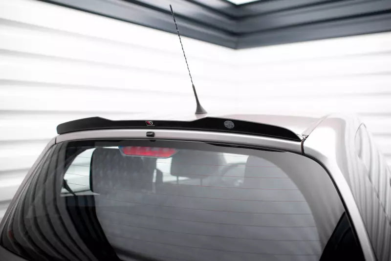Maxton Design Heckspoiler Lippe für Toyota Yaris T-Sport Mk1 Facelift Hochglanz schwarz – Ansicht 1