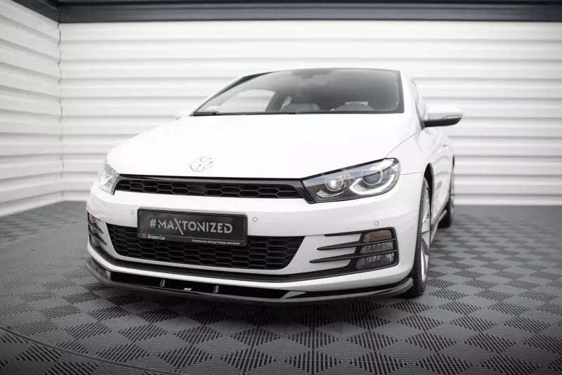 Maxton Design Frontlippe für Volkswagen Scirocco Mk3 Facelift Hochglanz schwarz – Ansicht 1