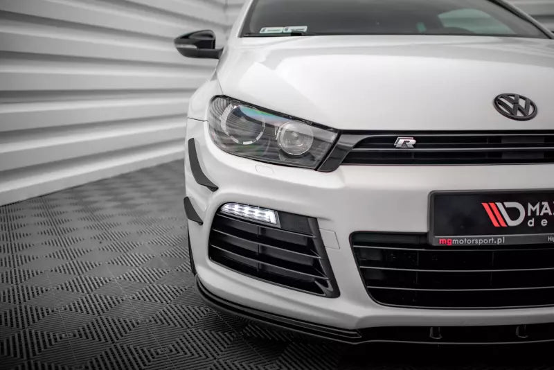 Maxton Design Stoßstangenflügel vorne (Canards) Volkswagen Scirocco R Mk3 – Ansicht 2