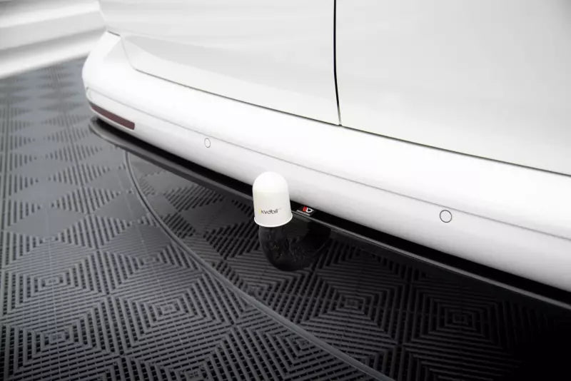 Maxton Design Heckdiffusor für Volkswagen T6 Long Facelift Hochglanz schwarz – Ansicht 3