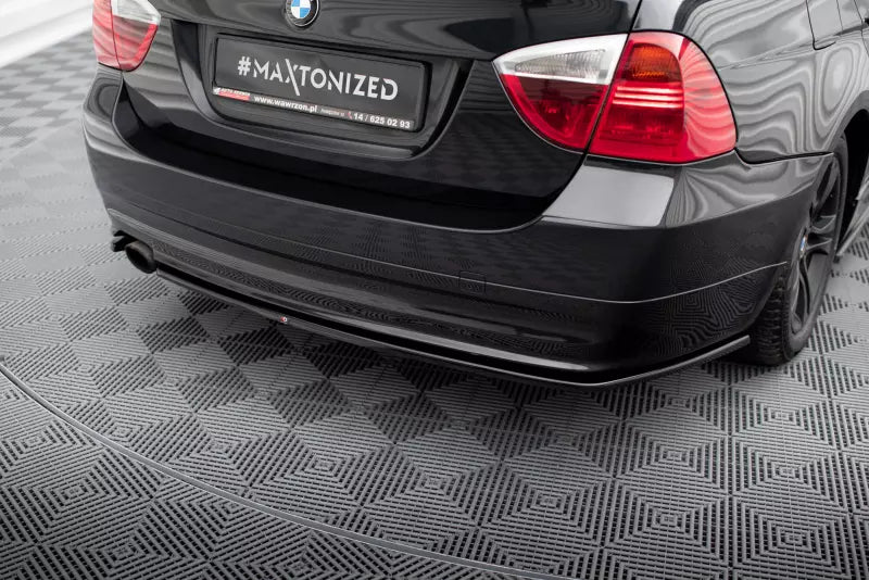 Maxton Design Heckdiffusor für BMW 3er Touring E91 Hochglanz schwarz – Ansicht 1