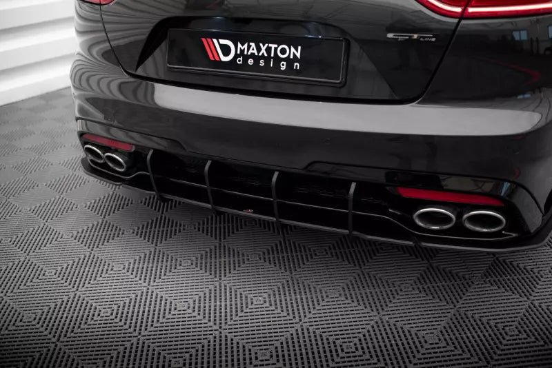 Maxton Design Street Pro Heckdiffusor für Kia Stinger GT-Line Mk1 Schwarz matt – Ansicht 1