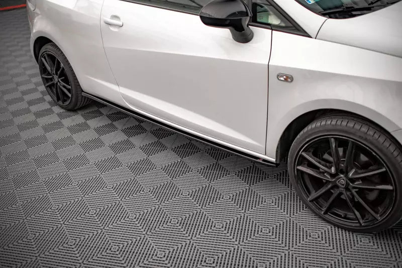 Maxton Design Seitenschweller (Paar) für Seat Ibiza FR SC Mk4 Facelift Hochglanz schwarz – Ansicht 3