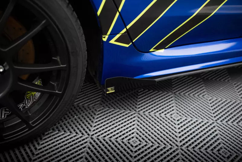 Maxton Design Street Pro Seitenschweller-Flaps für Subaru WRX STI Mk1 Hochglanz schwarz – Ansicht 3