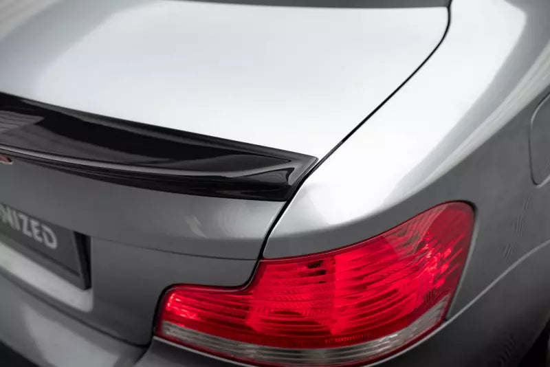 Maxton Design Heckspoiler 3D für BMW 1er M-Paket E82 Hochglanz schwarz – Ansicht 4