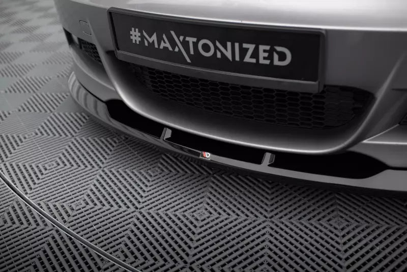 Maxton Design Frontlippe V.2 für BMW 1er M-Paket E82 Hochglanz schwarz – Ansicht 3