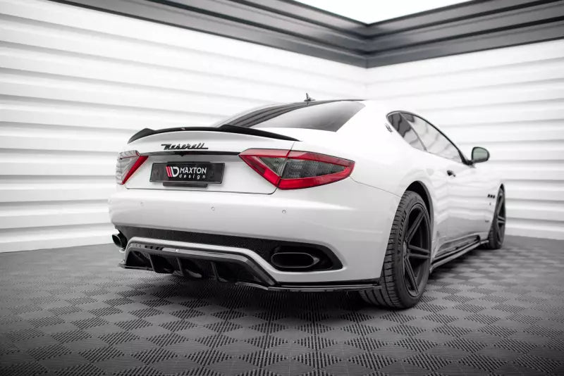 Maxton Design Heckspoiler Lippe für Maserati Granturismo S Mk1 Hochglanz schwarz – Ansicht 2
