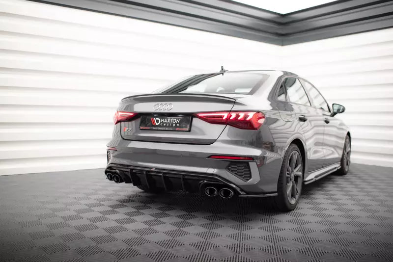 Maxton Design Heckdiffusor mit Sportauspuff Attrappe Chrom für Audi A3 S-Line Limousine 8Y – Ansicht 1