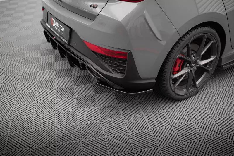 Maxton Design Diffusor Flaps V.5 für Hyundai I30 N Hatchback Mk3 Facelift Hochglanz schwarz – Ansicht 1