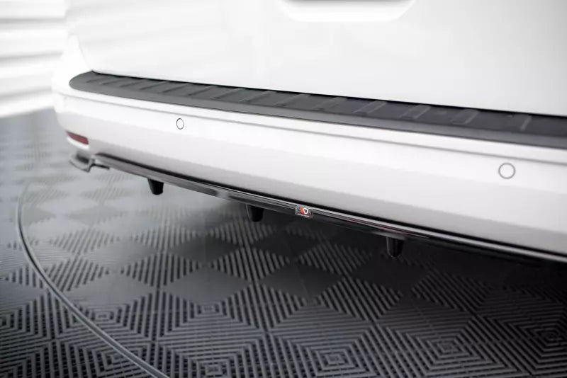 Maxton Design mittlerer Heckdiffusor DTM Look für Volkswagen Caddy Maxi Mk5 Hochglanz schwarz – Ansicht 2