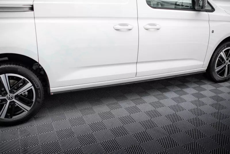 Maxton Design Seitenschweller (Paar) für VW Caddy Maxi Mk5 Hochglanz schwarz – Ansicht 1