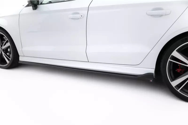 Maxton Design Seitenschweller (Paar) V.3 für Audi RS3 Limousine 8V Facelift Hochglanz schwarz – Ansicht 3