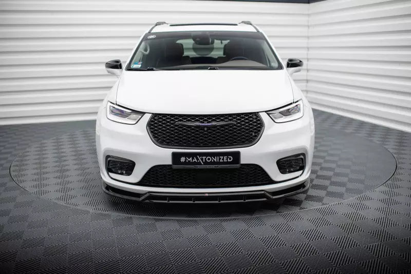 Maxton Design Frontlippe V.1 für Chrysler Pacifica Mk2 Facelift Hochglanz schwarz – Ansicht 2