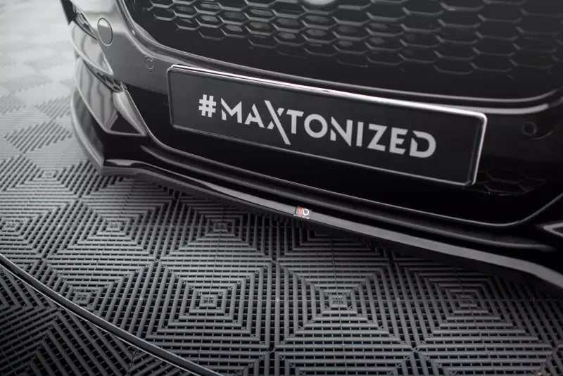 Maxton Design Frontlippe V.1 für Jaguar XE X760 Facelift Hochglanz schwarz – Ansicht 3