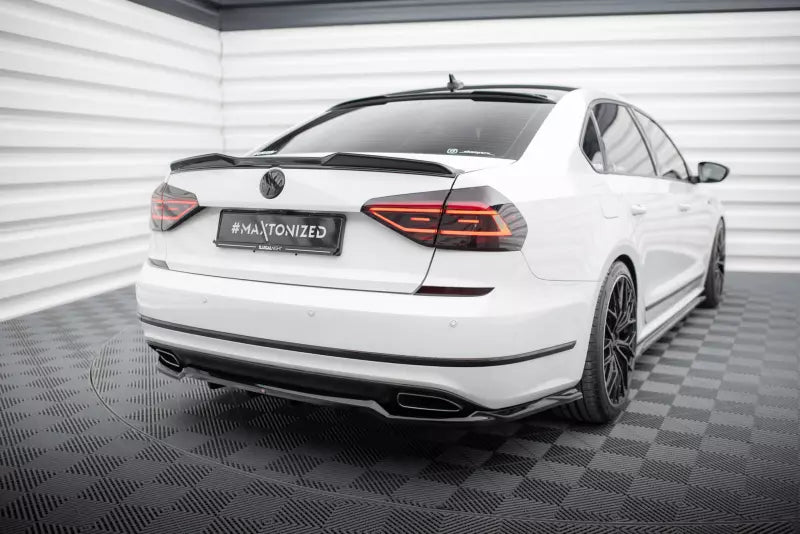Maxton Design Heckspoiler 3D für Volkswagen Passat GT B8 Facelift USA Hochglanz schwarz – Ansicht 2