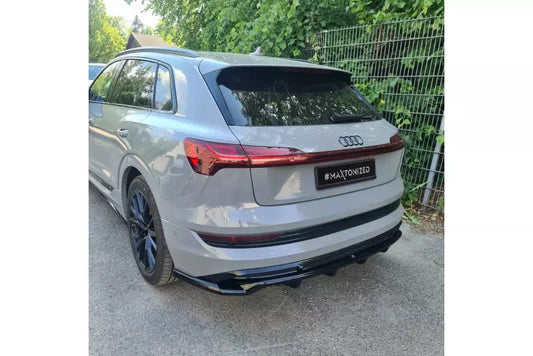Maxton Design Heckdiffusor DTM Look für Audi e-Tron S-Line Hochglanz schwarz – Ansicht 1