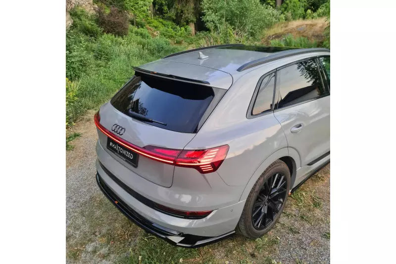 Maxton Design Heckdiffusor DTM Look für Audi e-Tron S-Line Hochglanz schwarz – Ansicht 4
