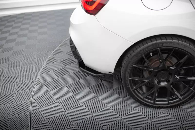 Maxton Design Diffusor Flaps für BMW 1er M-Paket / M140i F20 Facelift Hochglanz schwarz – Ansicht 3
