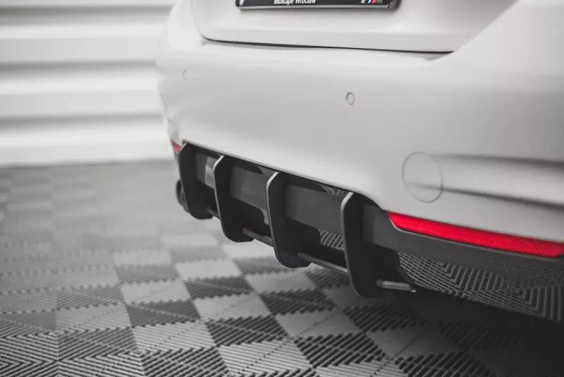 Maxton Design Street Pro Heckdiffusor V.1 für BMW 4er M-Paket F32 schwarz matt – Ansicht 3