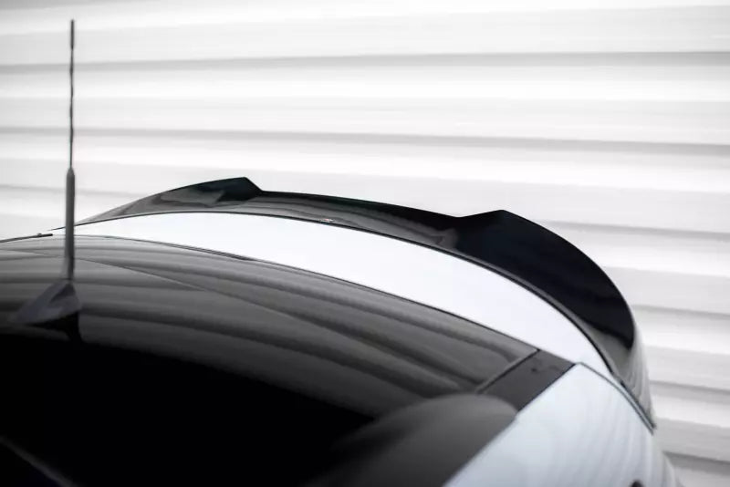 Maxton Design Heckspoiler 3D für Ford Kuga ST Mk1 Hochglanz schwarz – Ansicht 3