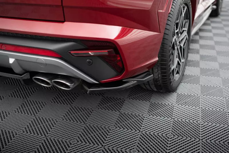 Maxton Design Mittlerer Heckdiffusor für Hyundai Tucson N-Line Mk4 Hochglanz schwarz – Ansicht 2