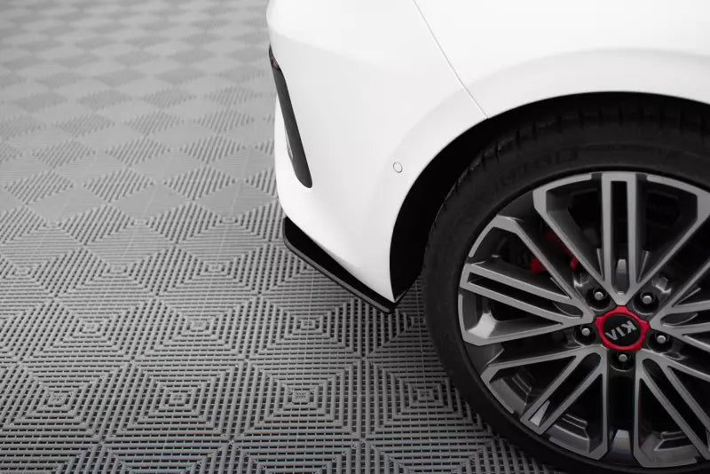 Maxton Design Street Pro Diffusor Flaps für Kia Ceed GT Mk3 schwarz matt – Ansicht 3