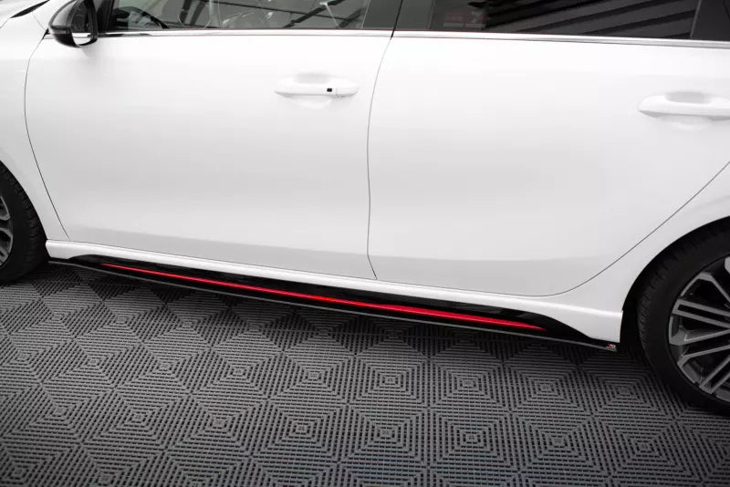 Maxton Design Street Pro Seitenschweller (Paar) für Kia Ceed GT Mk3 / Proceed Mk1 schwarz matt – Ansicht 3