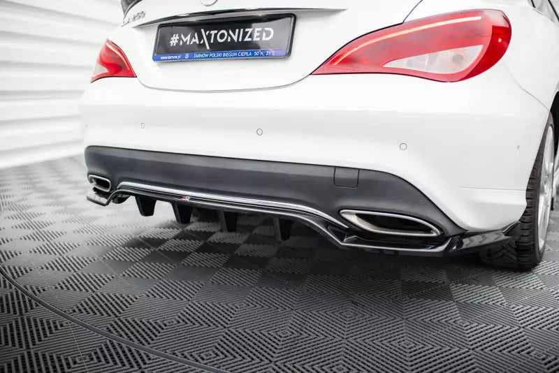 Maxton Design Mittlerer Heckdiffusor für Mercedes-Benz CLA C117 Facelift Hochglanz schwarz – Ansicht 1