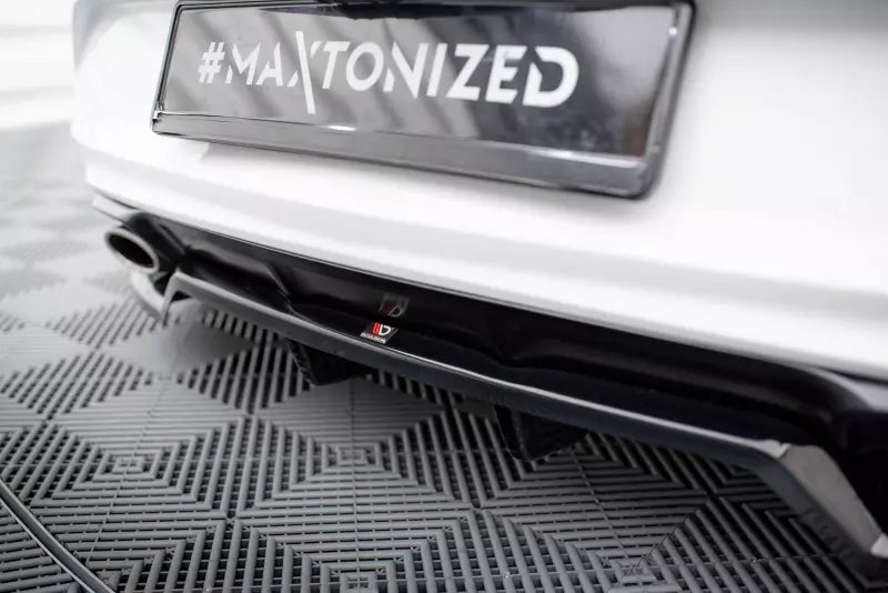 Maxton Design Mittlerer Heckdiffusor für Opel Cascada Hochglanz schwarz – Ansicht 3