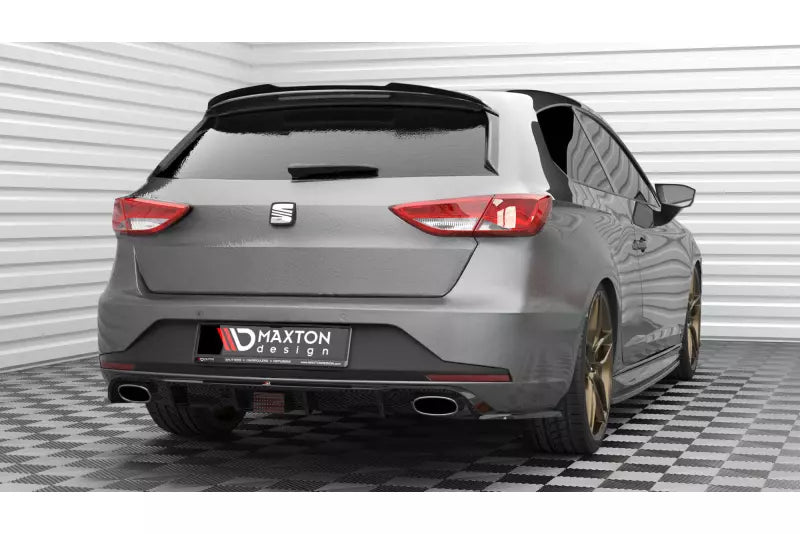 Maxton Design Heckspoiler Lippe V.2 für Seat Leon Cupra Sportstourer Mk3 Facelift Hochglanz schwarz – Ansicht 1