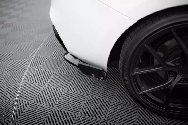 Maxton Design Diffusor Flaps für BMW 1er F20 M-Paket / M140i Facelift Hochglanz schwarz – Ansicht 3
