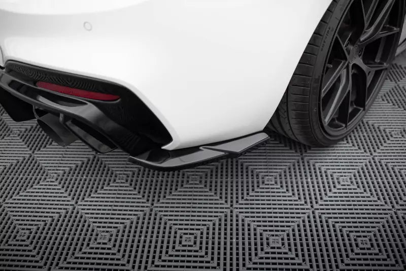 Maxton Design Diffusor Flaps für BMW 1er F20 M-Paket / M140i Facelift Hochglanz schwarz – Ansicht 1