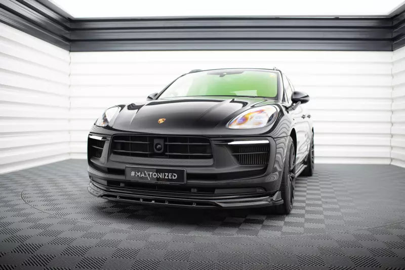 Maxton Design Frontlippe für Porsche Macan GTS Mk1 Facelift 2 Hochglanz schwarz – Ansicht 1