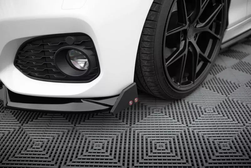 Maxton Design Frontlippe V.5 für BMW 1er F20 M-Paket / M140i Facelift Hochglanz schwarz – Ansicht 4