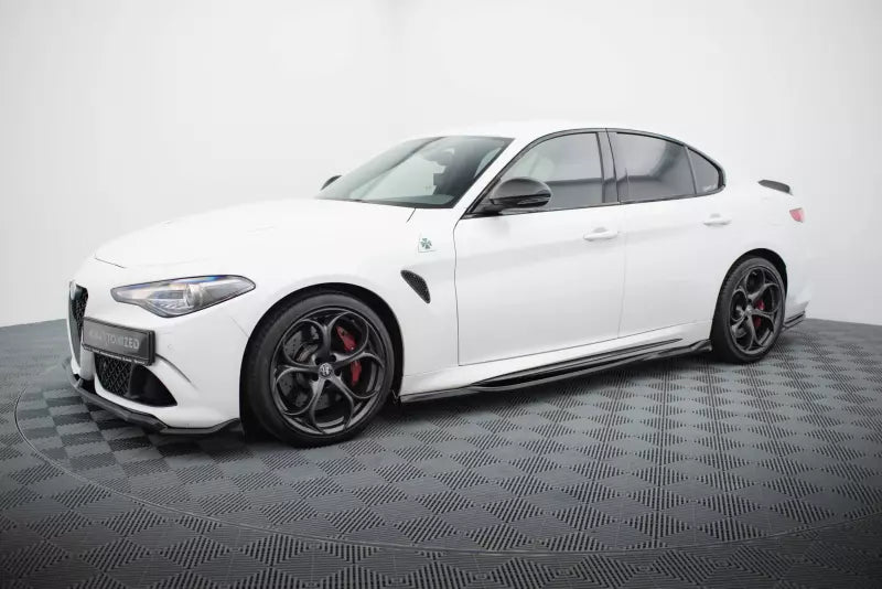 Maxton Design Seitenschweller (Paar) für Alfa Romeo Giulia Quadrifoglio Hochglanz schwarz – Ansicht 2