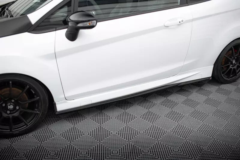 Maxton Design Seitenschweller (Paar) für Ford Fiesta ST / ST-Line Mk7 Hochglanz schwarz – Ansicht 1