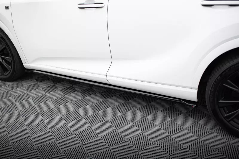 Maxton Design Seitenschweller (Paar) für Lexus RX F-Sport Mk5 Hochglanz schwarz – Ansicht 3