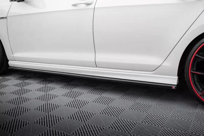 Maxton Design Seitenschweller (Paar) für VW Golf 7 R Hochglanz schwarz – Ansicht 3