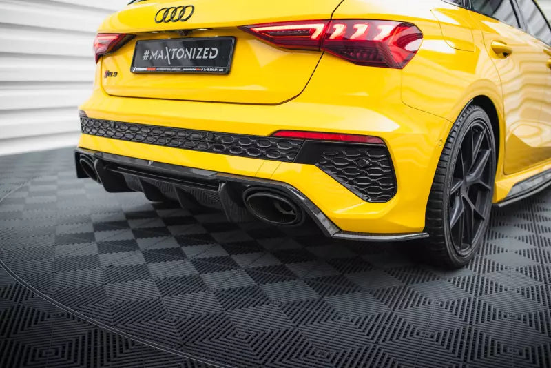 Maxton Design Carbon Diffusor Flaps für Audi RS3 Sportback 8Y – Ansicht 3
