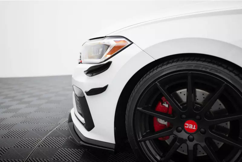 Maxton Design Stoßstangenflügel vorne (Canards) für BMW 1er M-Paket / M140i F20 Facelift – Ansicht 3