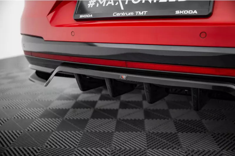 Maxton Design Heckdiffusor für Skoda Enyaq Coupe iV Hochglanz schwarz – Ansicht 4