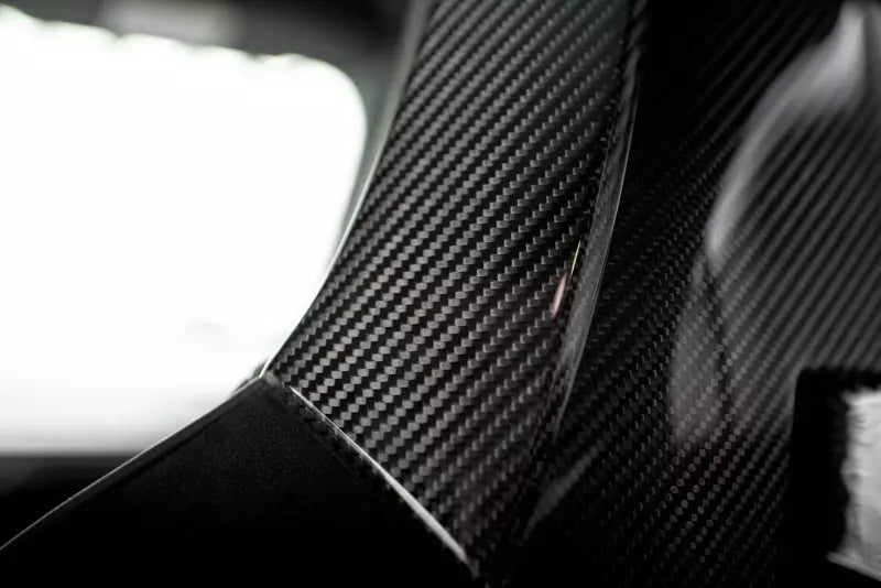 Maxton Design Carbon Kopfstütze BMW M135i F40 – Ansicht 3