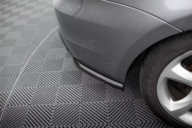 Maxton Design Diffusor Flaps für BMW 1er M-Paket E82 Hochglanz schwarz – Ansicht 3