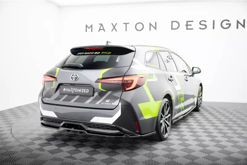 Maxton Design Heckdiffusor für Toyota Corolla GR Sport Touring Sports XII Hochglanz schwarz – Ansicht 2