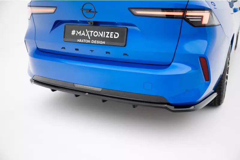 Maxton Design Heckdiffusor für Opel Astra Sports Tourer L (MK5) Hochglanz schwarz – Ansicht 1
