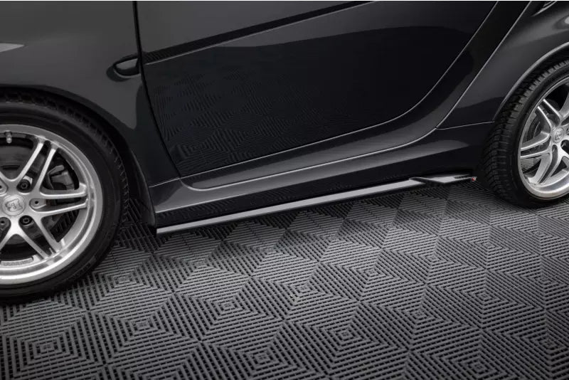 Maxton Design Seitenschweller (Paar) für Brabus Smart Fortwo C451 Facelift Hochglanz schwarz – Ansicht 1
