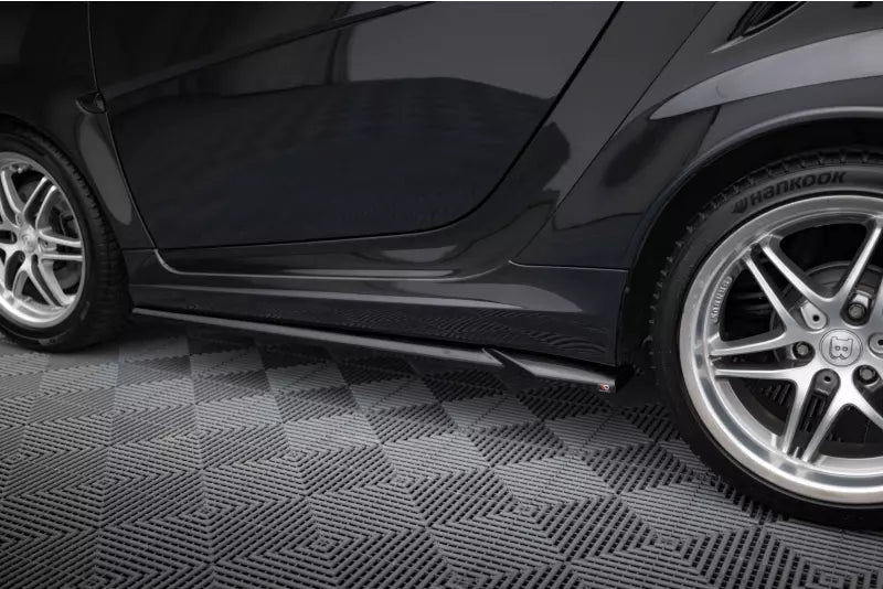 Maxton Design Seitenschweller (Paar) für Brabus Smart Fortwo C451 Facelift Hochglanz schwarz – Ansicht 3