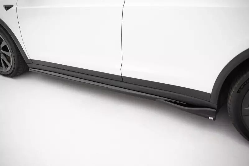 Maxton Design Seitenschweller (Paar) für Tesla Model X Mk1 Facelift Hochglanz schwarz – Ansicht 3