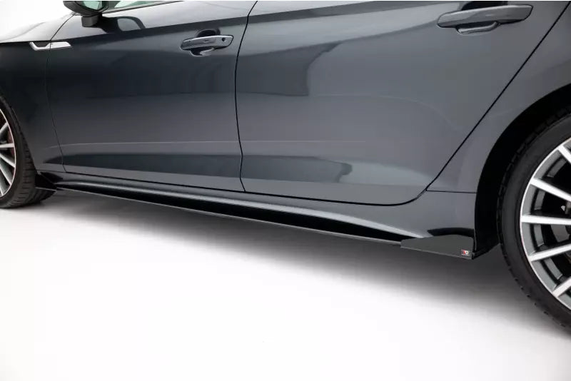 Maxton Design Street Pro Seitenschweller (Paar) für Audi A5 Sportback F5 Facelift rot mit Hochglanz schwarzen Flaps – Ansicht 4
